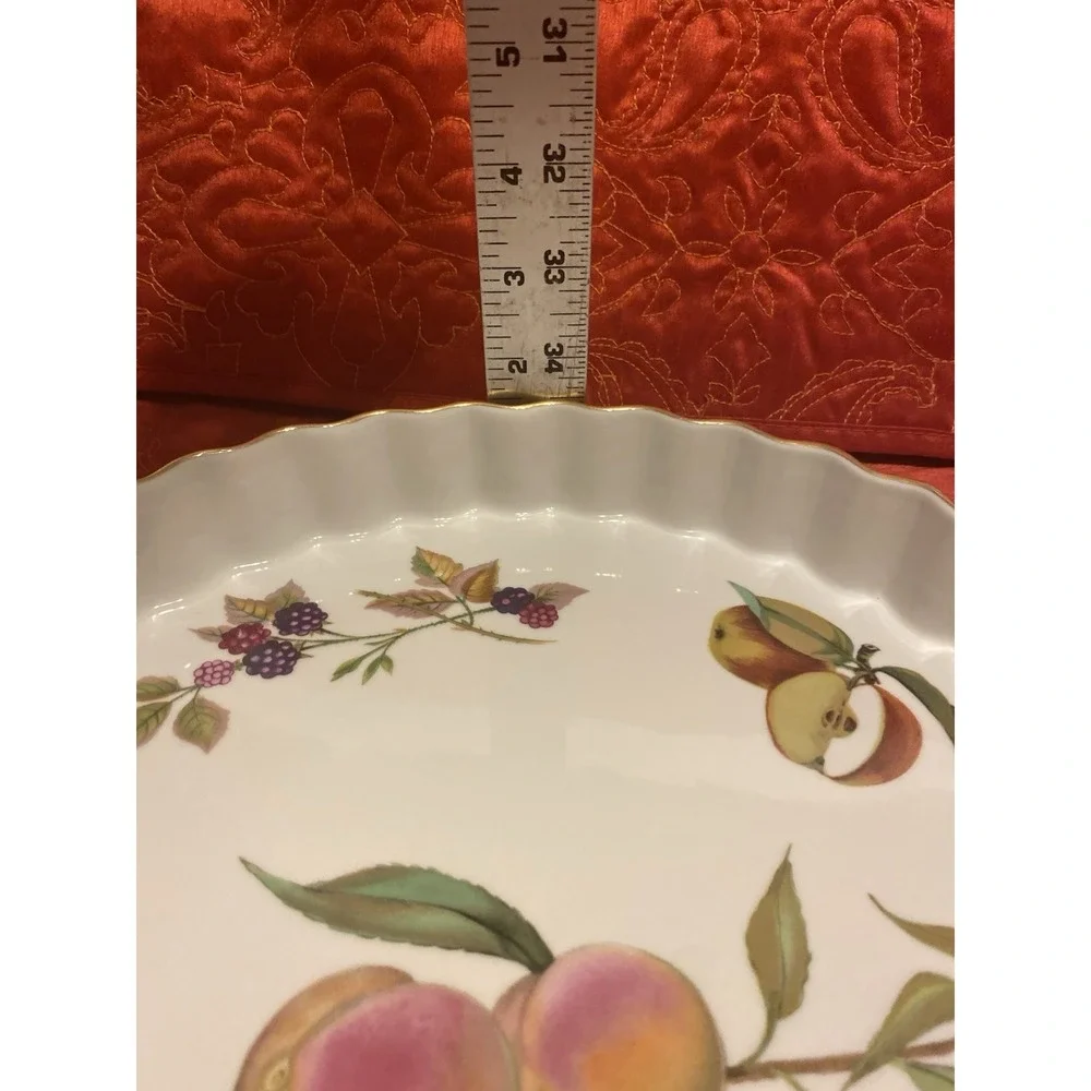 Vintage‎ Fine Porcelain Royal Worcester Evesham Pattern Flan or Tart Dish 1961